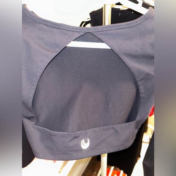 Lazuli Label Nola Open Back Shirt - Picture 3 of 4